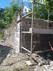 acastle 145110.jpg